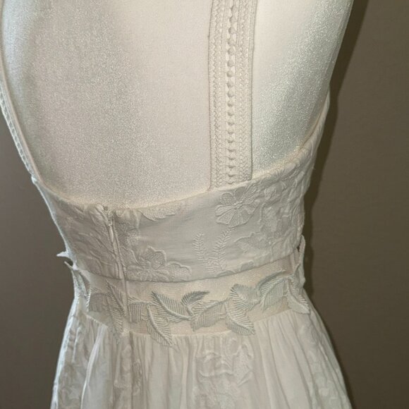 White Chelsea & Violet Sun Dress - Picture 4 of 16